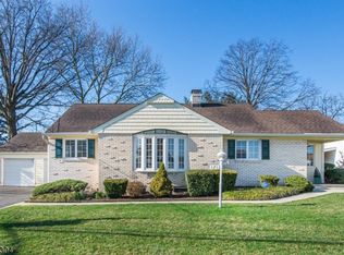 121 Friar Ln, Clifton, NJ 07013