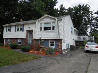 470 Arlington St, Dracut, MA 01826