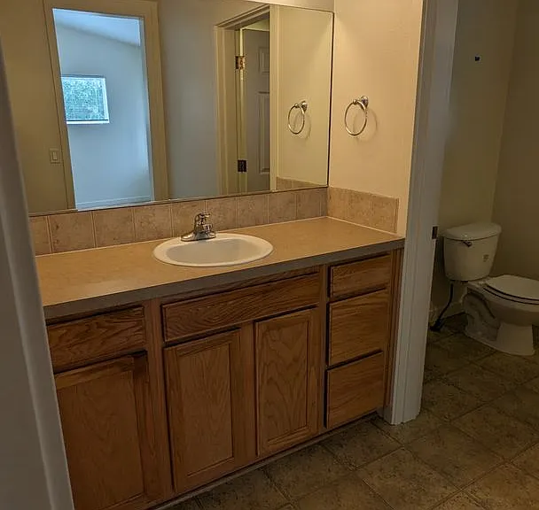 Halsey East Townhomes — Photo 313