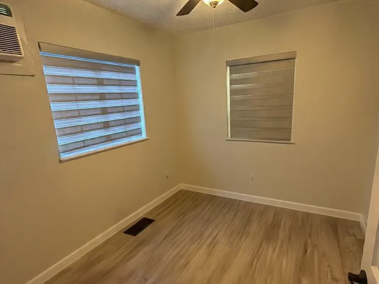 12104 Hopland St — Photo 2