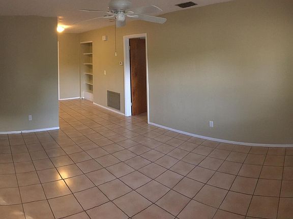 2nd image of 5528 26th Ave S