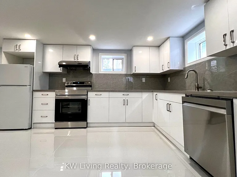 311 Boisdale Ave #BASEMENT — Photo 6