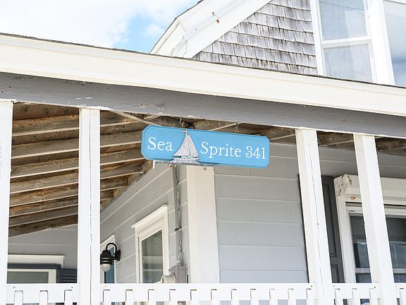 3rd image of 341 Webhannet Drive