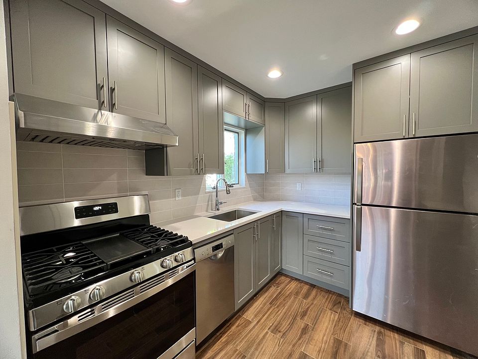 1st image of 7242 52nd Ave #C