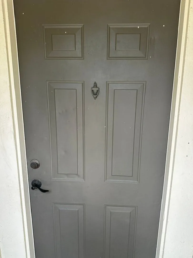13700 Richmond Park Dr N — Photo 3