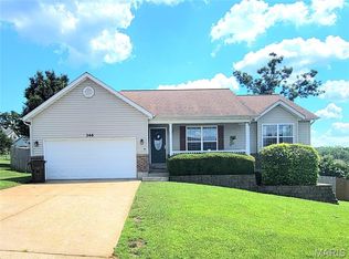 346 Cart Path Ln, Saint Clair, MO 63077
