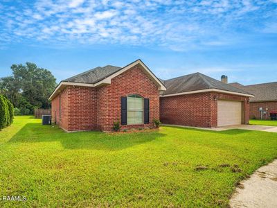 104 Chevalier Blvd, Lafayette, LA, 70503