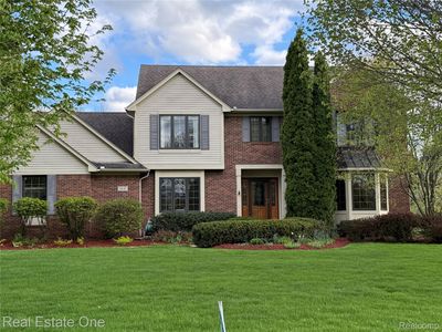 5045 Ashford Rd, Clarkston, MI, 48348