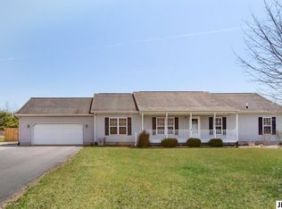 5521 Oakview Trl, Jackson, MI 49201