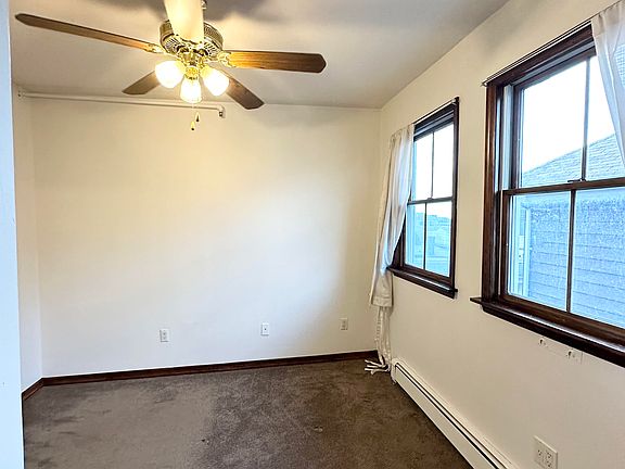 4th image of 155 Beach 95th St #4