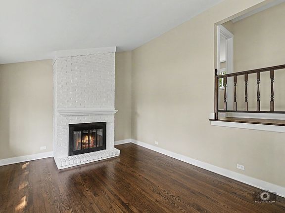 3rd image of 218 E Central Ave