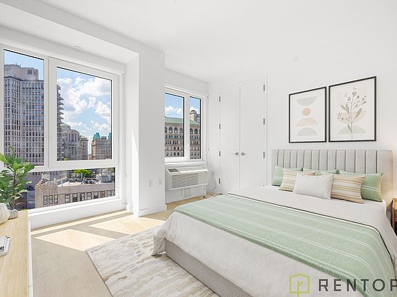 5th image of 150 Lawrence St #1104