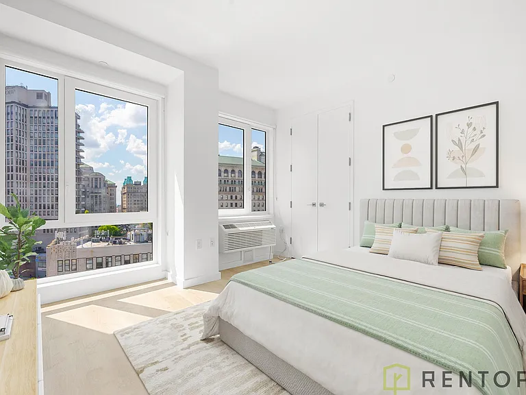 150 Lawrence St #1104 — Photo 5