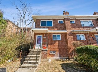 818 Neptune Ave, Oxon Hill, MD