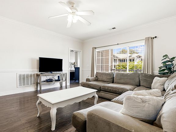2nd image of 4878 Dahlia Ct. #204