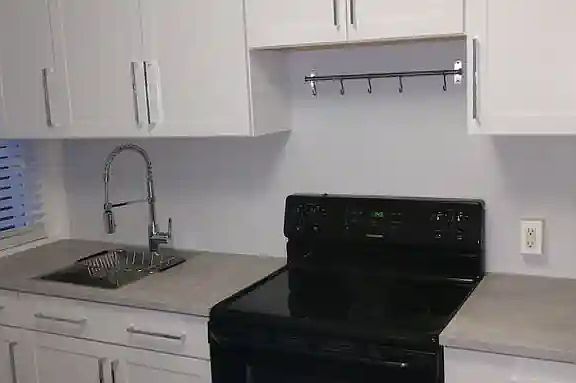 2nd image of 231 S Locust St #2