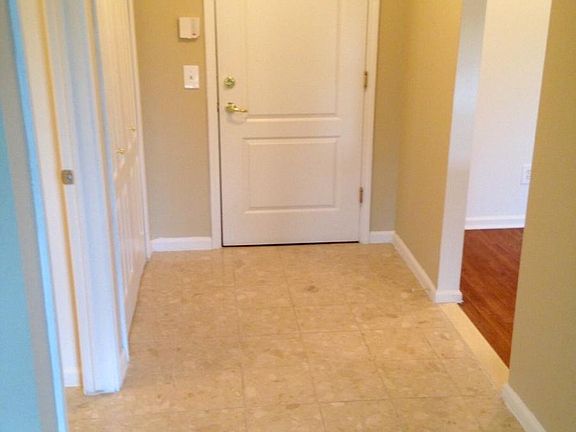 5th image of 2810 Alisop Pl APT 201