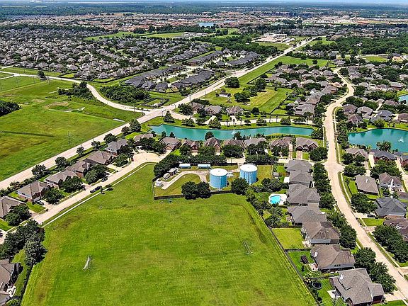 4th image of 6922 Sable River Dr