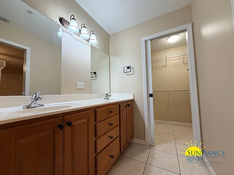 201 Andalusia Rd — Photo 8