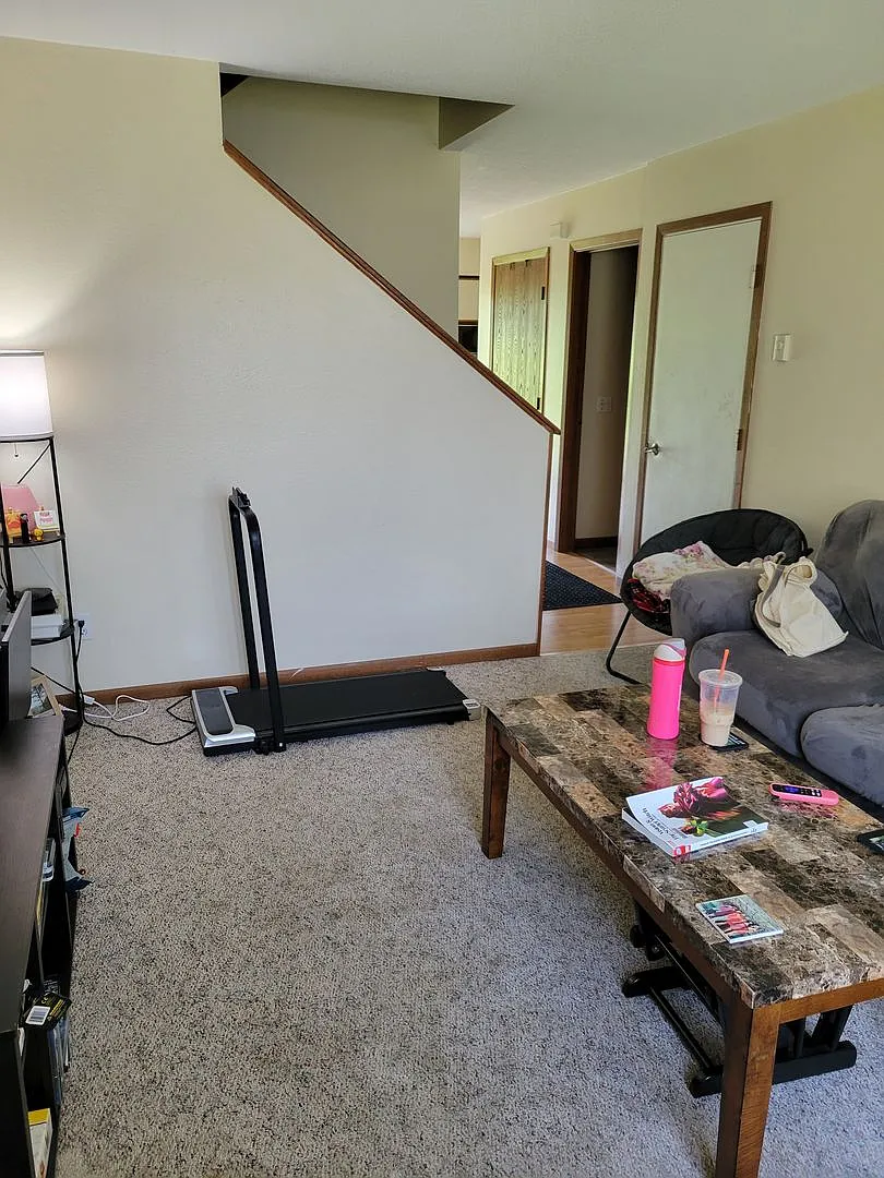 340 W Johnson St — Photo 3