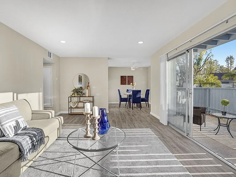 Las Casitas Apartments - Redlands, CA — Photo 68