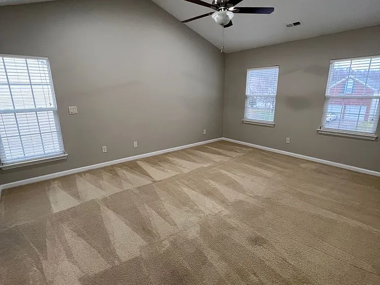 6893 Fenwick Dr — Photo 16