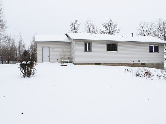 2nd image of 3903 233rd Ave NW