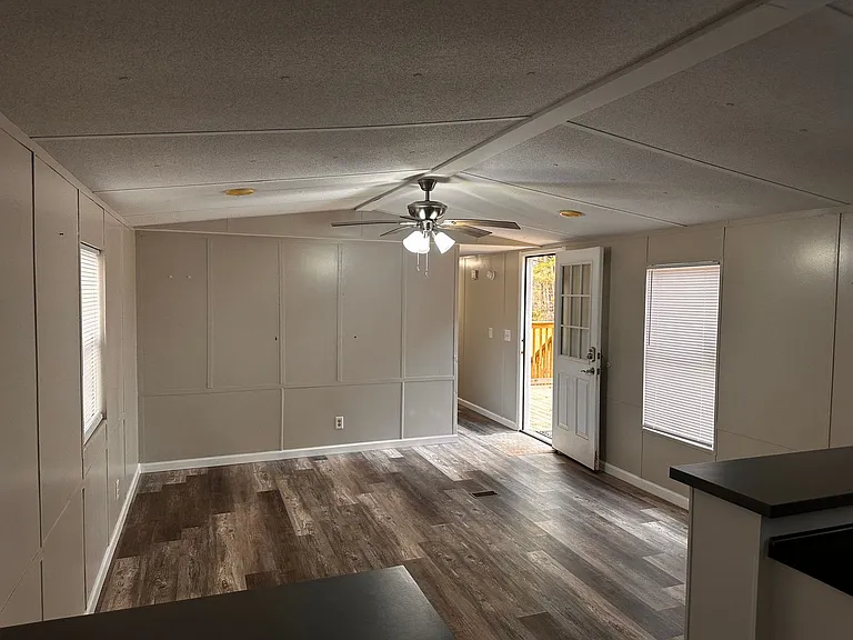 2412 Springfield Egypt Rd — Photo 1