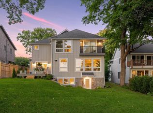 2815 Casco Point Rd, Wayzata, MN 55391