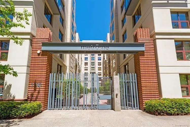 1150 J St #603 — Photo 34