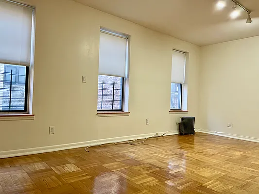Rented by Crosstown Apartments NYC | media 1