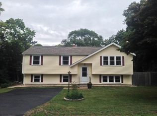 64 Tanglewood Dr, East Falmouth, MA 02536