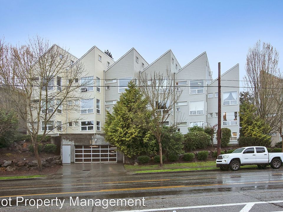 1st image of 3630 22nd Ave W APT 307