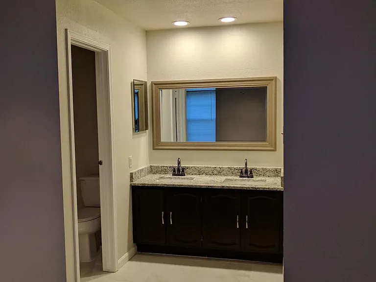 888 Bitternut Dr — Photo 3