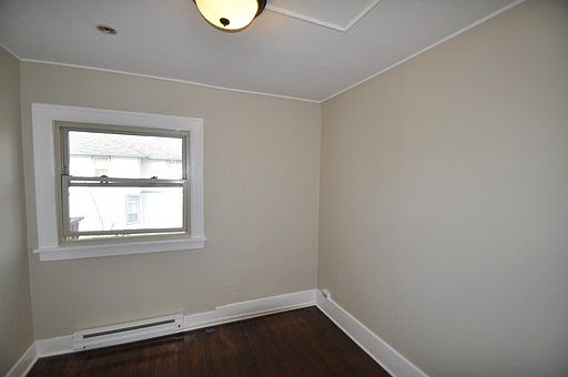 5th image of 1720 E Denny Way APT 203
