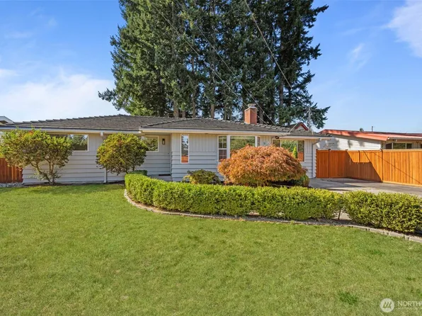 915 Monroe Avenue NE, Renton, WA 98056