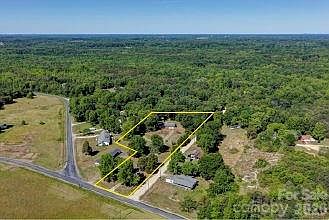 1st image of 320 Rock Grove Church Rd