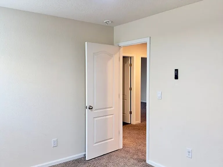 124 Teakwood Dr — Photo 12