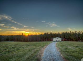 3326 Molly Ln, Lenoir, NC 28645