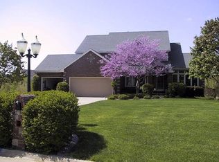 910 SE Walnut Ridge Dr, Waukee, IA 50263