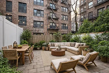 206 East 83rd Street, #1W