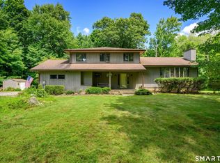 9 Deacon Abbott Lane South, Redding, CT 06896