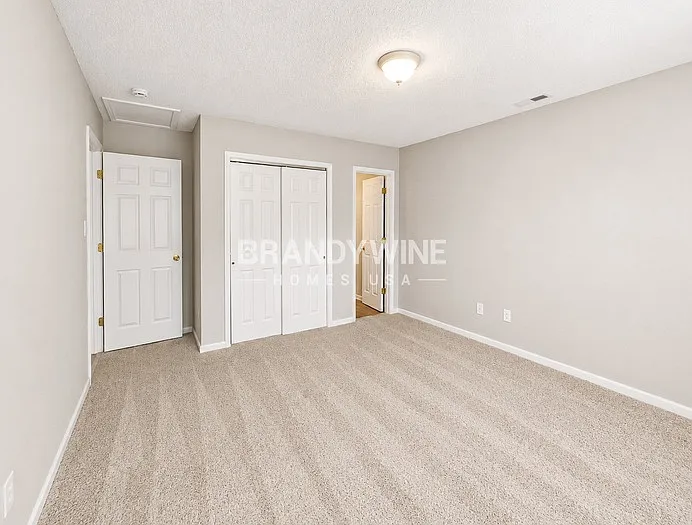 1735 Thriftwood Dr — Photo 9