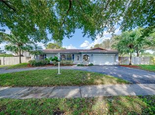 1201 SW 63rd Ave, Plantation, FL 33317