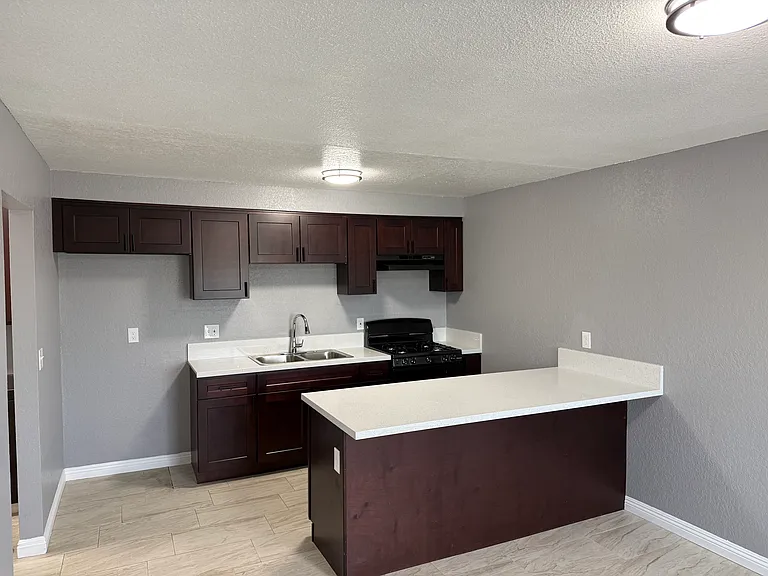 16388 Sequoia St #7 — Photo 7