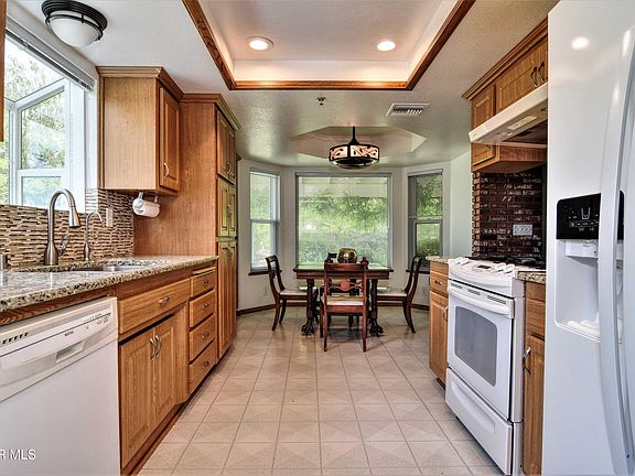 5th image of 32151 Quirk Rd