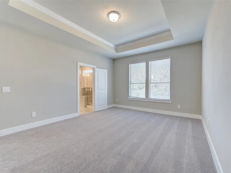 1709 Summerlyn — Photo 36