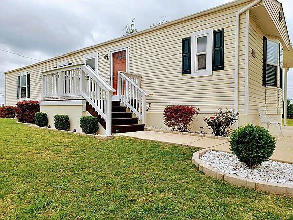 4th image of 5800 Arcadia Cir