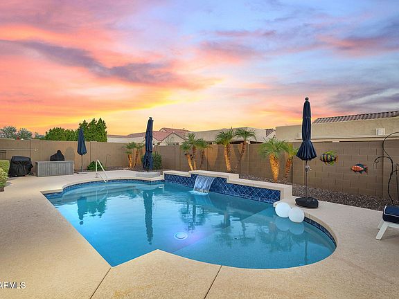 3rd image of 3943 E TORREY PINES Lane