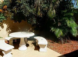 19322 Bobolink Dr, Hialeah, FL 33015